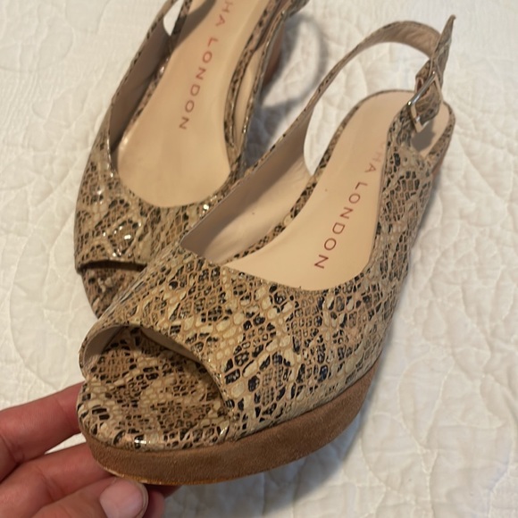 Sacha London platform wedge sandals in python embossed leather/suede Soze 8.5 - Picture 2 of 6